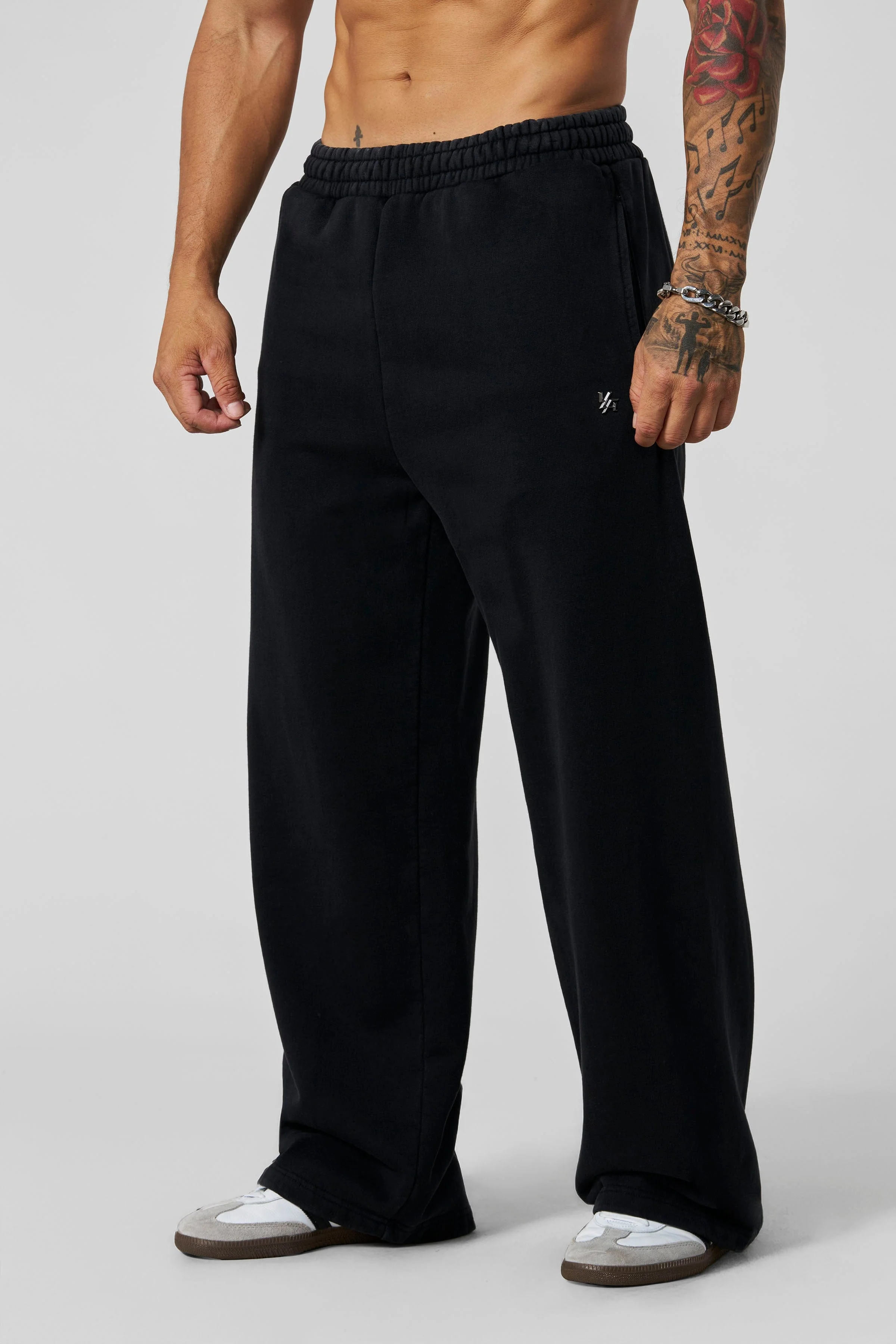 2067 - Elevated Essentials - Baggy Sweats - Image 7
