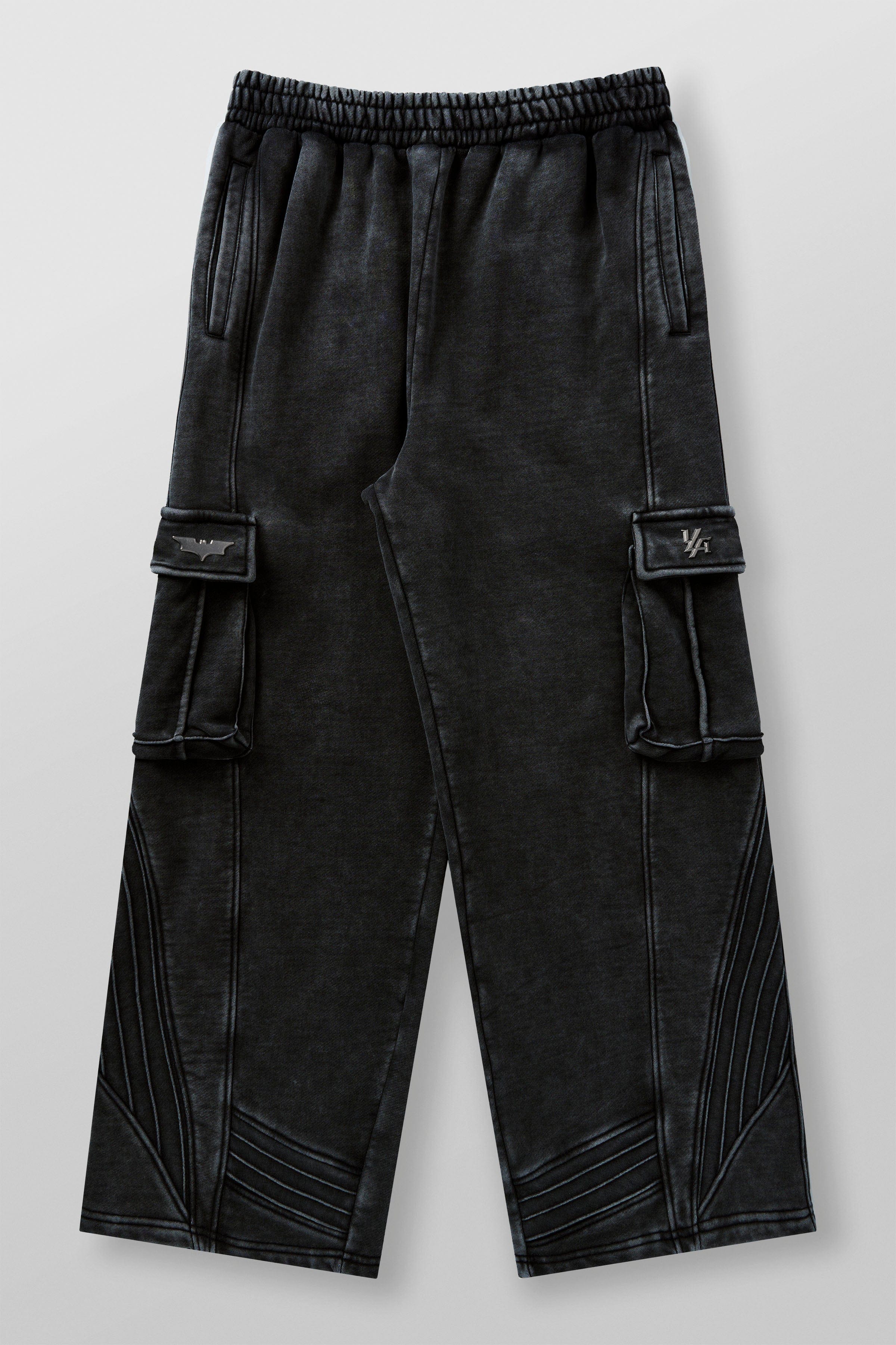 2131 - Batman Armored Sweats - Image 10