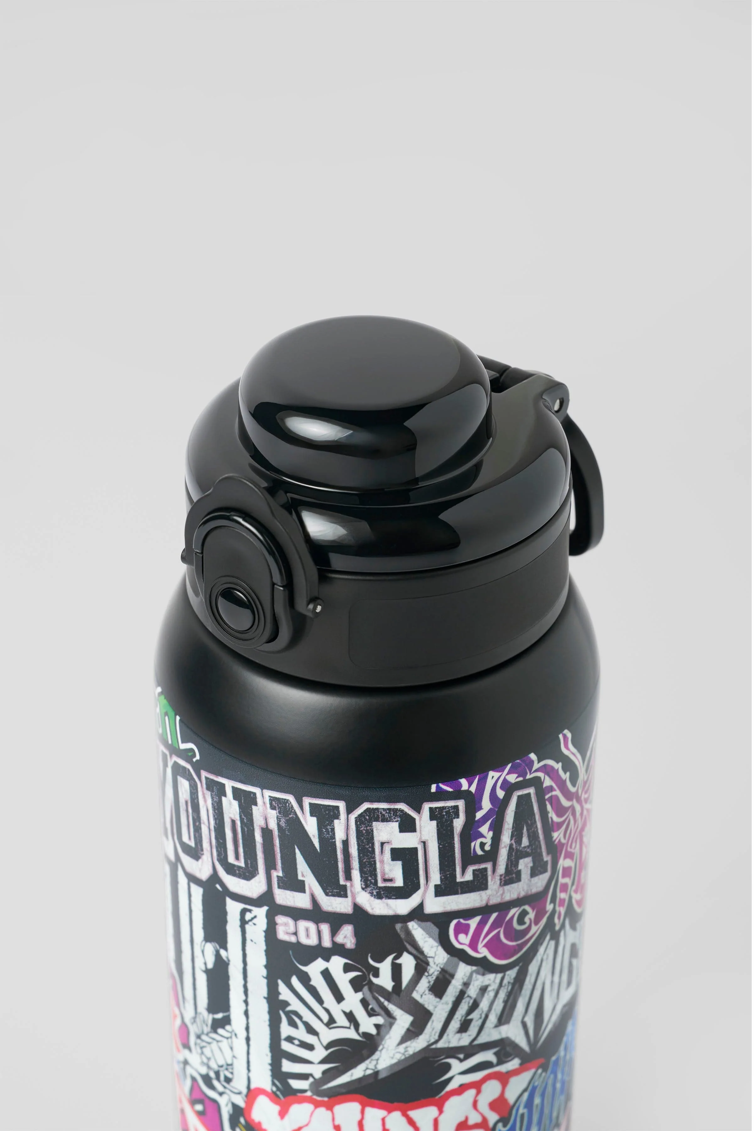 9007 - Graffiti Water Bottles - Image 6
