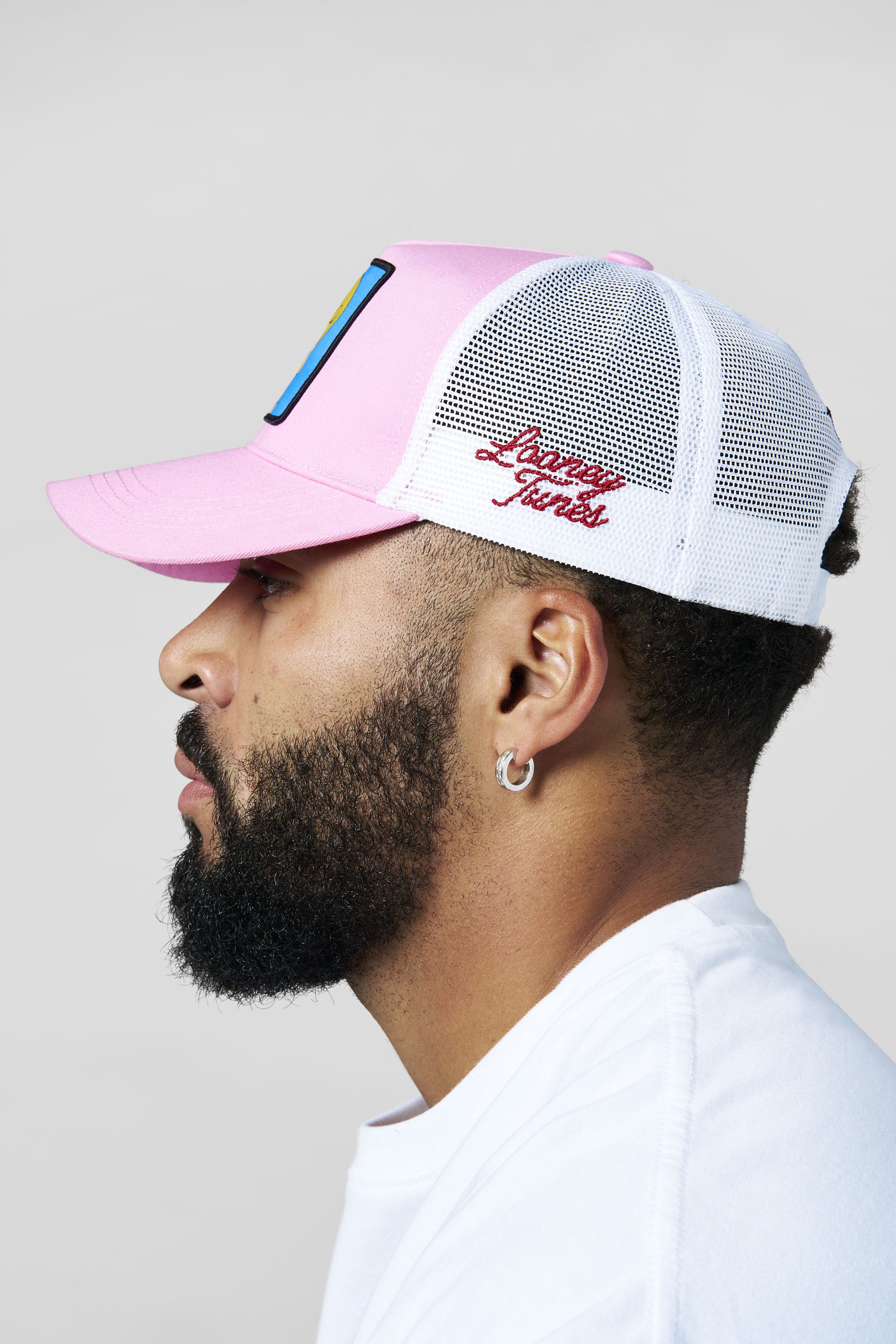 9135 - Looney Tunes Patch Trucker Hats - July 7th - Image 10
