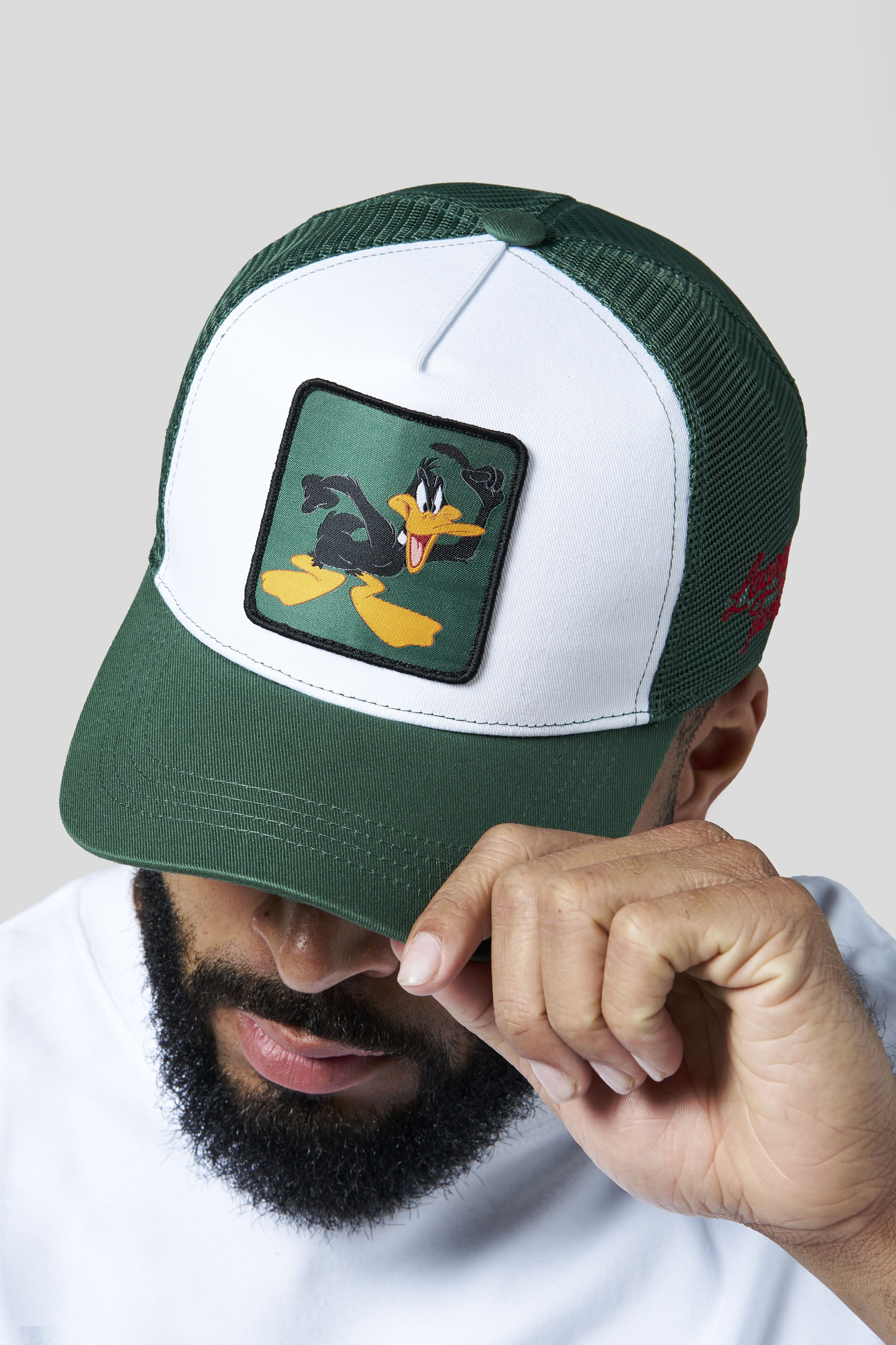 9135 - Looney Tunes Patch Trucker Hats - July 7th - Image 4