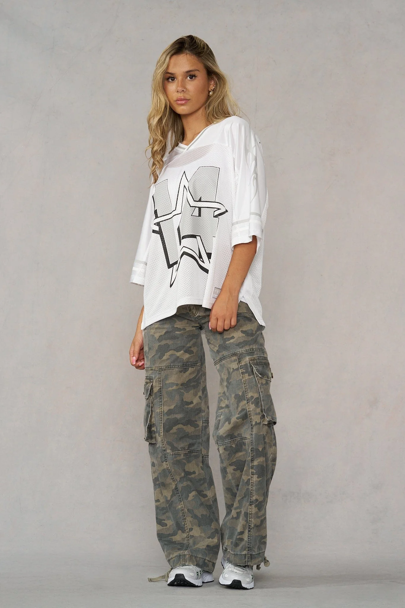 W2132 - Camo Straight Cargo Jeans - Image 4