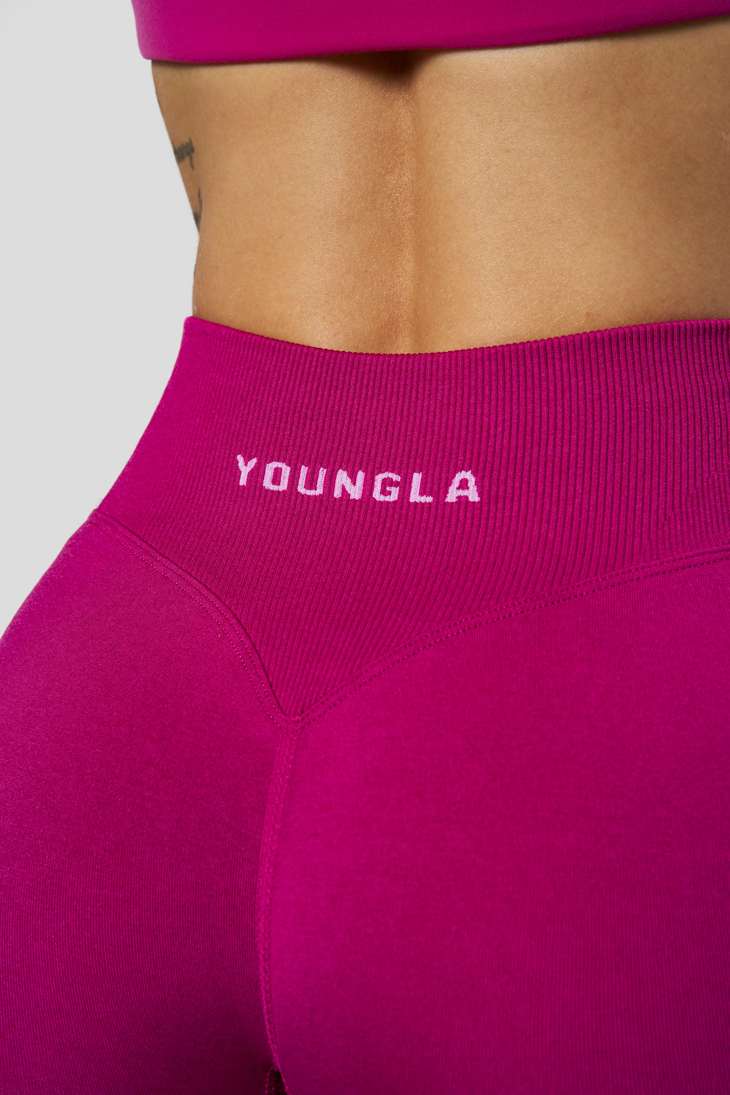W252 Curve Hourglass Leggings Summer 26' - Image 10