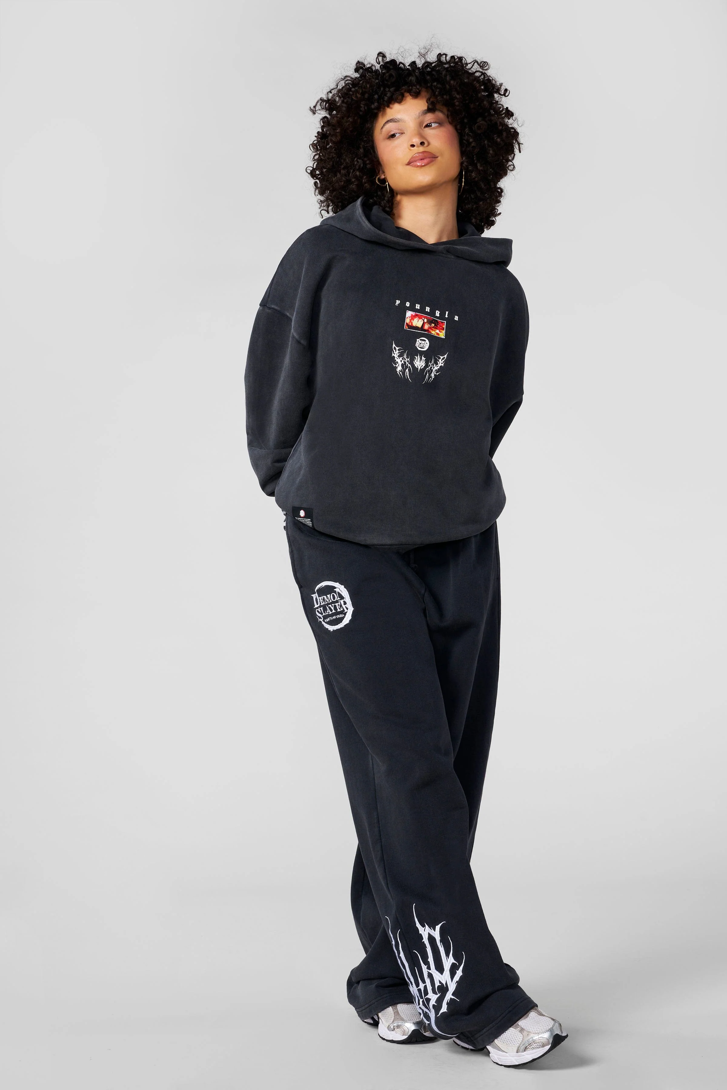 W567 - Demon Slayer: Kimetsu no Yaiba - Hoodie - Image 4